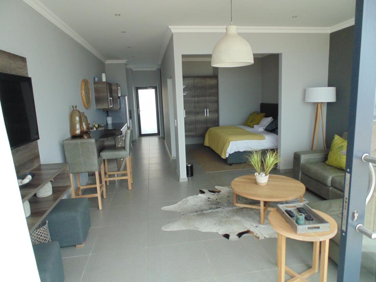 Apartment 32, Bay View Suites Langstrand Exteriör bild